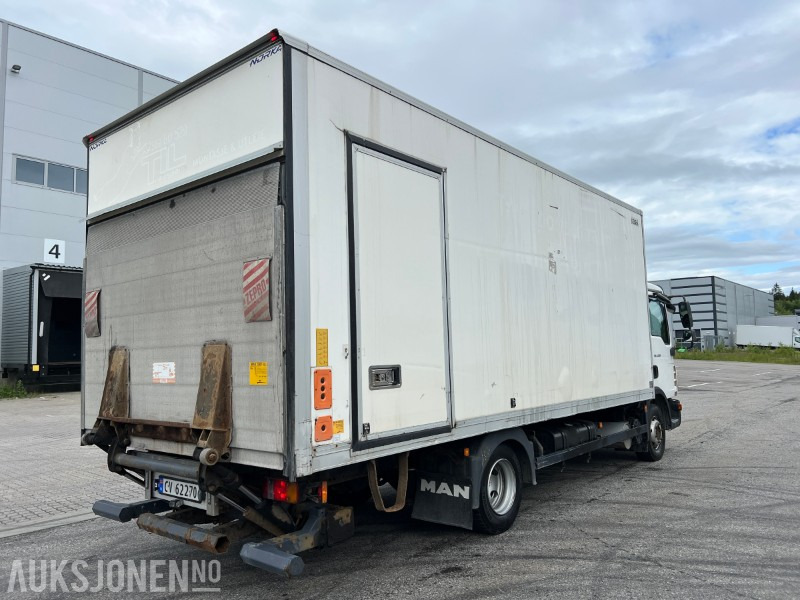 MAN TGL 8.220 15 pll med balkøfter - Грузовик с закрытым кузовом: фото 5 MAN TGL 8.220 15 pll med balkøfter - Грузовик с закрытым кузовом: фото 5