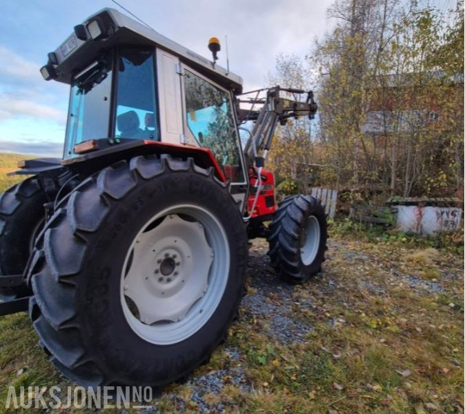MVA fri 1991 Massey Ferguson 3070- OBS les tekst, mye påkostet ! - Трактор: фото 5 MVA fri 1991 Massey Ferguson 3070- OBS les tekst, mye påkostet ! - Трактор: фото 5