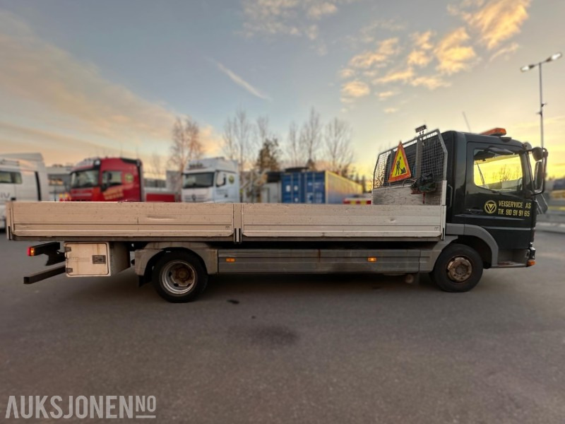 Mercedes-Benz Atego 818/42 – 2005-modell – 7,5 tonn planbil – Kjørbar, men EU utløpt - Грузовик бортовой/ Платформа: фото 4 Mercedes-Benz Atego 818/42 – 2005-modell – 7,5 tonn planbil – Kjørbar, men EU utløpt - Грузовик бортовой/ Платформа: фото 4