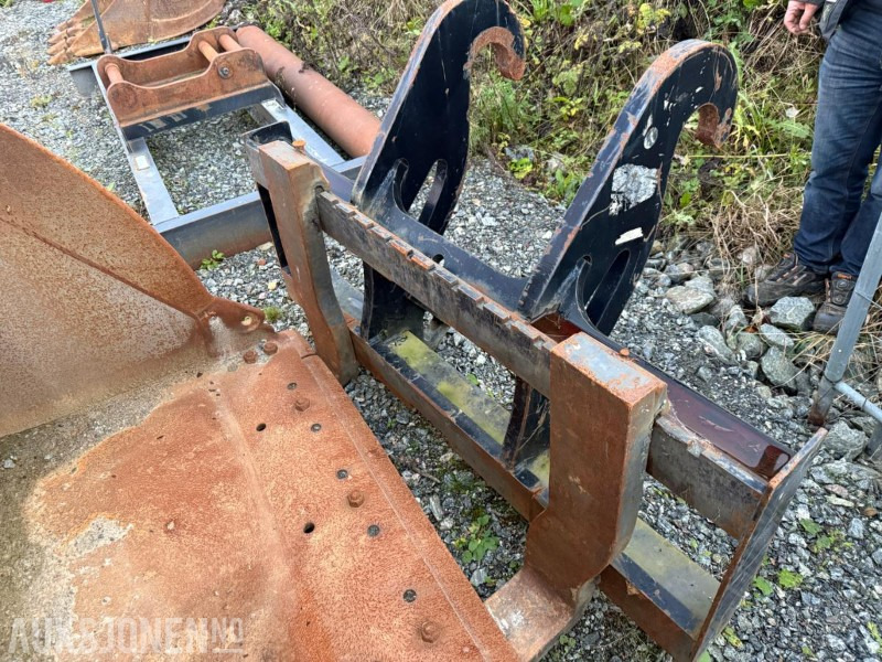 1900 Pallegaffel m/Cat kopling - Навесное оборудование для Строительной техники: фото 4 1900 Pallegaffel m/Cat kopling - Навесное оборудование для Строительной техники: фото 4