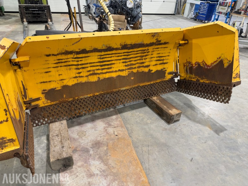 Навесное оборудование для Строительной техники 2008 Tellefsdal Klappvnge - klar for nye oppdrag: фото 8