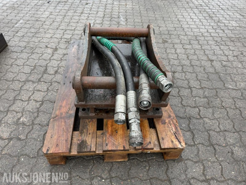 2014 S70 feste - Навесное оборудование для Строительной техники: фото 4 2014 S70 feste - Навесное оборудование для Строительной техники: фото 4