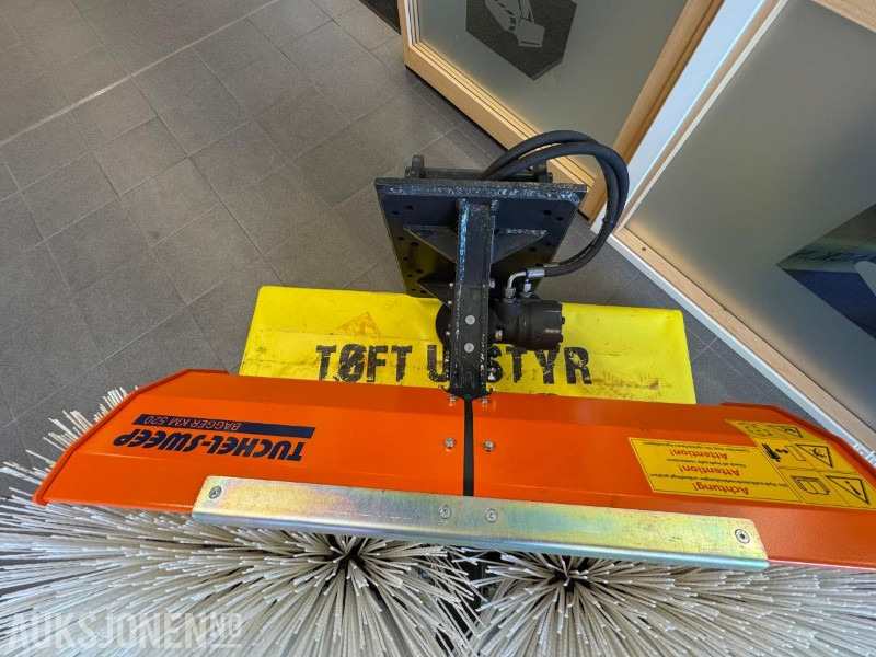 2023 Tuchel-Sweep Bagger KM 520 – feiebørste for gravemaskin, 120 cm, S40-feste - Навесное оборудование для Строительной техники: фото 4 2023 Tuchel-Sweep Bagger KM 520 – feiebørste for gravemaskin, 120 cm, S40-feste - Навесное оборудование для Строительной техники: фото 4