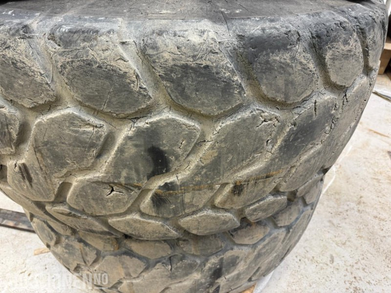 4 stk Bridgestone Dekk til Hjullaster - Навесное оборудование для Строительной техники: фото 5 4 stk Bridgestone Dekk til Hjullaster - Навесное оборудование для Строительной техники: фото 5