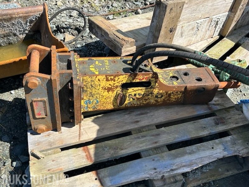 Andre Soosan hydraulisk pigghammer med S40 feste - Навесное оборудование для Строительной техники: фото 1 Andre Soosan hydraulisk pigghammer med S40 feste - Навесное оборудование для Строительной техники: фото 1