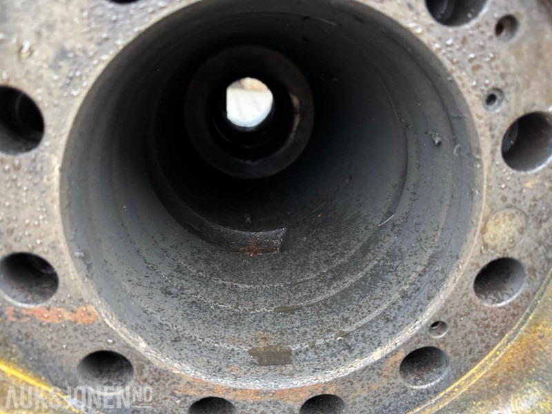 Epiroc SB pigghammer / 2 stk / rep objekt - Навесное оборудование для Строительной техники: фото 5 Epiroc SB pigghammer / 2 stk / rep objekt - Навесное оборудование для Строительной техники: фото 5