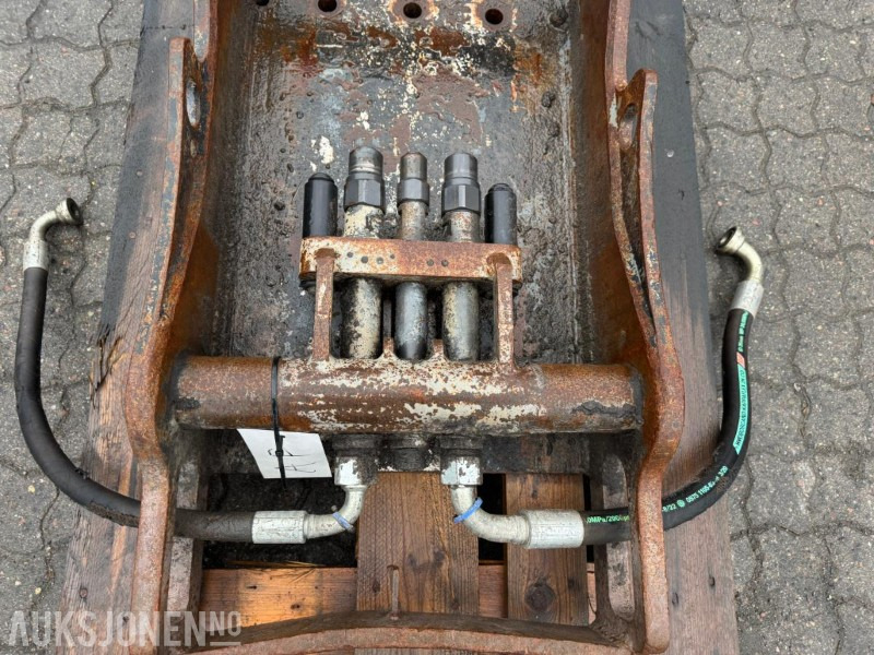 S70 feste med OilQuick - Навесное оборудование для Строительной техники: фото 5 S70 feste med OilQuick - Навесное оборудование для Строительной техники: фото 5