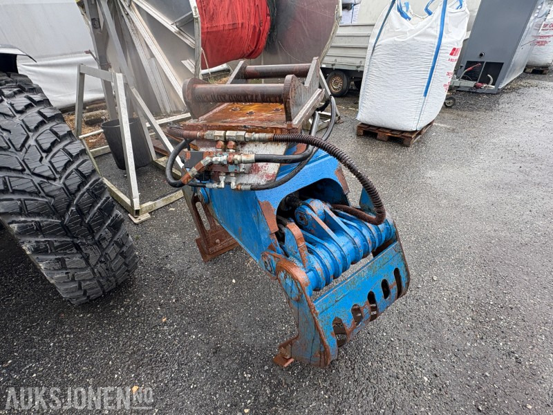 Sorteringsklo med hydraulisk rotator og S60-feste - Навесное оборудование для Строительной техники: фото 2 Sorteringsklo med hydraulisk rotator og S60-feste - Навесное оборудование для Строительной техники: фото 2