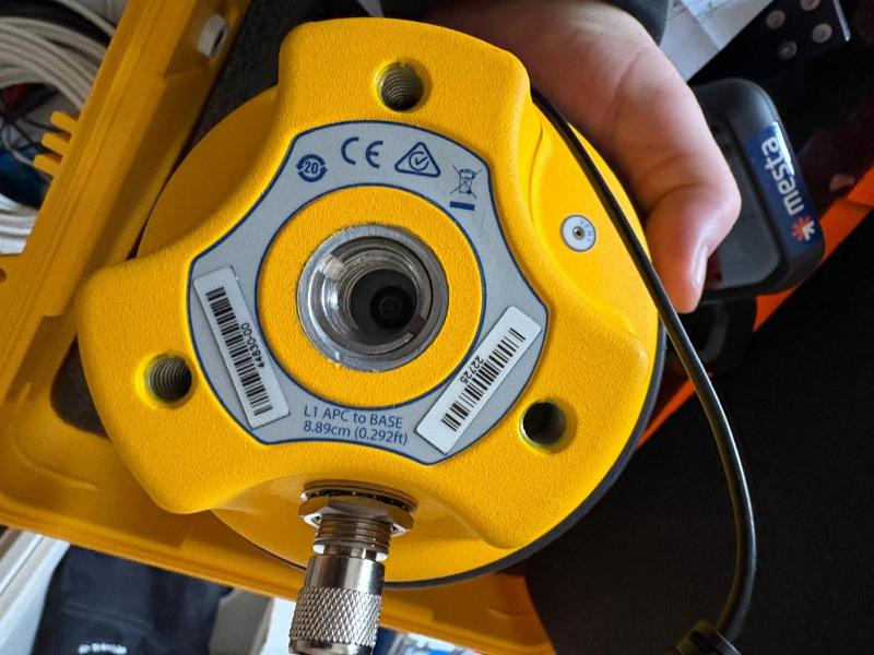 Trimble EM100 GNSS Rover med TSC5 og Siteworks feltprogram - Навесное оборудование для Строительной техники: фото 5 Trimble EM100 GNSS Rover med TSC5 og Siteworks feltprogram - Навесное оборудование для Строительной техники: фото 5