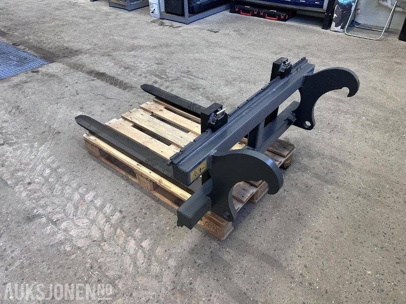 UBRUKT GA Pallegaffel 1200x1200, 2,5t, L30 feste - Навесное оборудование для Строительной техники: фото 2 UBRUKT GA Pallegaffel 1200x1200, 2,5t, L30 feste - Навесное оборудование для Строительной техники: фото 2