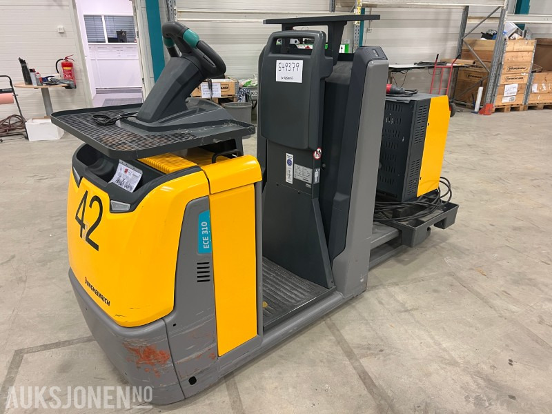 2016 Jungheinrich ECE 310 HP - Погрузочно-разгрузочная техника: фото 1 2016 Jungheinrich ECE 310 HP - Погрузочно-разгрузочная техника: фото 1