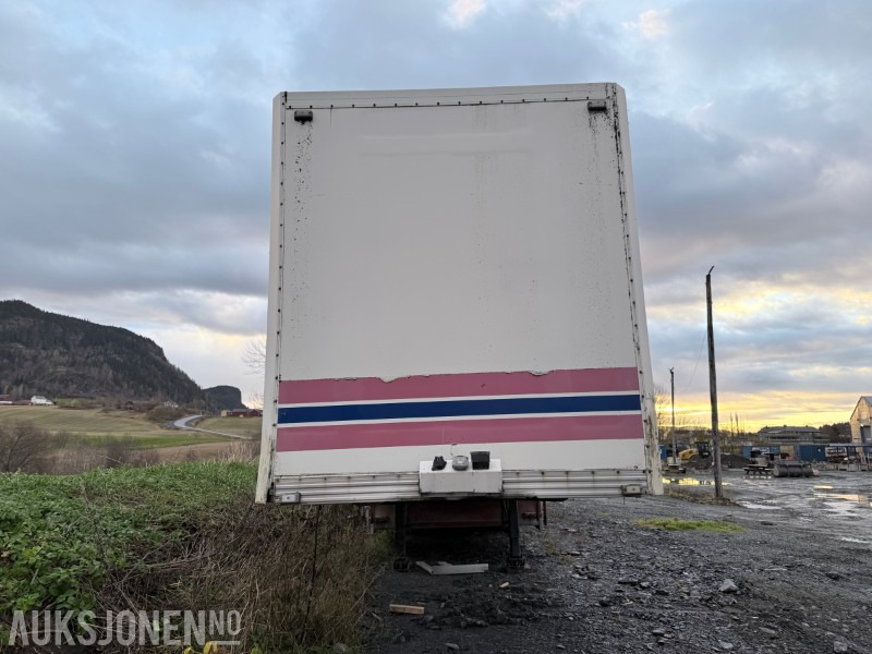 1994 Ekeri semitrailer med full sideåpning - rep objekt - Прицеп: фото 2 1994 Ekeri semitrailer med full sideåpning - rep objekt - Прицеп: фото 2