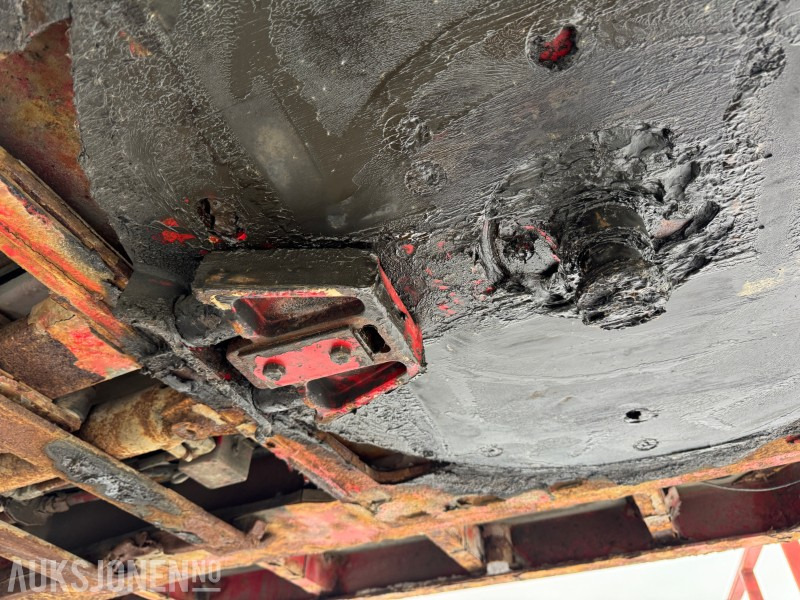 2005 Hrd 2-Akslet Semitrailer uttskyt bak og kile for tvangsstyring - Прицеп: фото 5 2005 Hrd 2-Akslet Semitrailer uttskyt bak og kile for tvangsstyring - Прицеп: фото 5