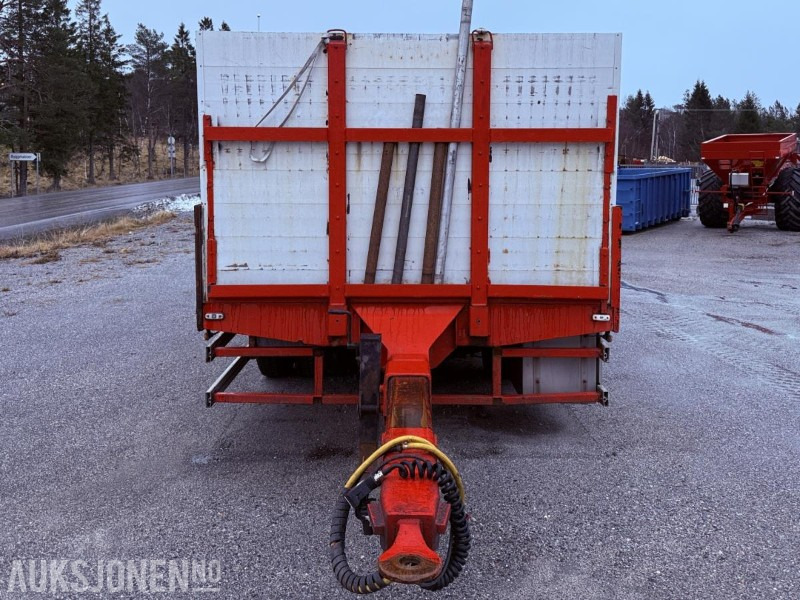 2006 Istrail TRIPPELBOGGIKJERRE henger m/ 3 aksler - Прицеп: фото 2 2006 Istrail TRIPPELBOGGIKJERRE henger m/ 3 aksler - Прицеп: фото 2