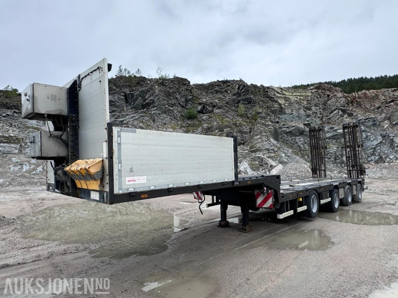 2019 Carnehl CSTV 40-60 - 4 akslet maskinsemi - Manuelt uttrekk - Hydraulisk bredding - Støttelabber bak - Fjernstyring - Прицеп: фото 1 2019 Carnehl CSTV 40-60 - 4 akslet maskinsemi - Manuelt uttrekk - Hydraulisk bredding - Støttelabber bak - Fjernstyring - Прицеп: фото 1