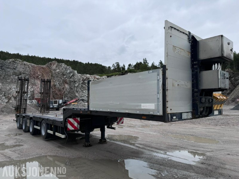 2019 Carnehl CSTV 40-60 - 4 akslet maskinsemi - Manuelt uttrekk - Hydraulisk bredding - Støttelabber bak - Fjernstyring - Прицеп: фото 3 2019 Carnehl CSTV 40-60 - 4 akslet maskinsemi - Manuelt uttrekk - Hydraulisk bredding - Støttelabber bak - Fjernstyring - Прицеп: фото 3