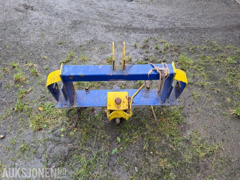 1990 Kombi-hengerfeste med kule og krok - Сельскохозяйственная техника: фото 5 1990 Kombi-hengerfeste med kule og krok - Сельскохозяйственная техника: фото 5