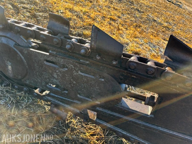 Сельскохозяйственная техника 2012 AFT 100 KJEDEGRAVER / GRØFTEGRAVER MED LASER: фото 14