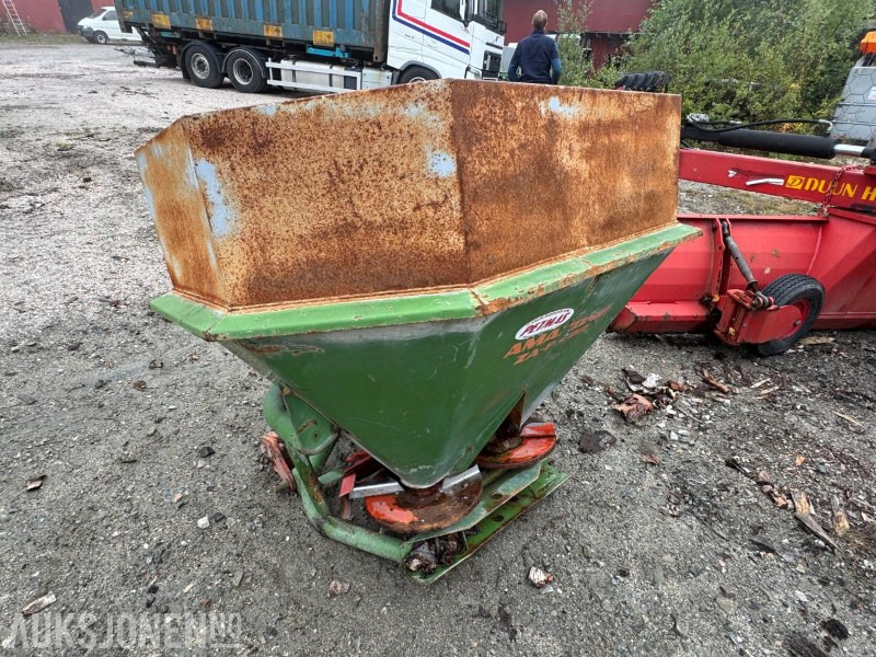 Amazone ZA-F402 gjødselspredere / 2 stk - Сельскохозяйственная техника: фото 4 Amazone ZA-F402 gjødselspredere / 2 stk - Сельскохозяйственная техника: фото 4
