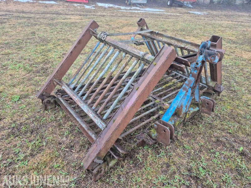 Slodd ca 3 meter med 3-punkt feste - Сельскохозяйственная техника: фото 2 Slodd ca 3 meter med 3-punkt feste - Сельскохозяйственная техника: фото 2