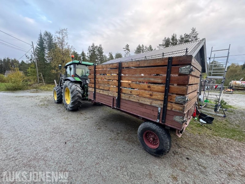 Uregistrert Moelven tilhenger til traktor med høye karmer - Сельскохозяйственная техника: фото 1 Uregistrert Moelven tilhenger til traktor med høye karmer - Сельскохозяйственная техника: фото 1