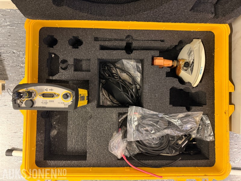 Trimble SPS 855 GNSS Basestajon - Строительное оборудование: фото 4 Trimble SPS 855 GNSS Basestajon - Строительное оборудование: фото 4