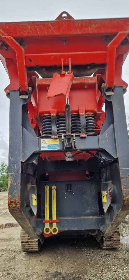 Sandvik QJ 241 - Мобильная дробилка: фото 4 Sandvik QJ 241 - Мобильная дробилка: фото 4