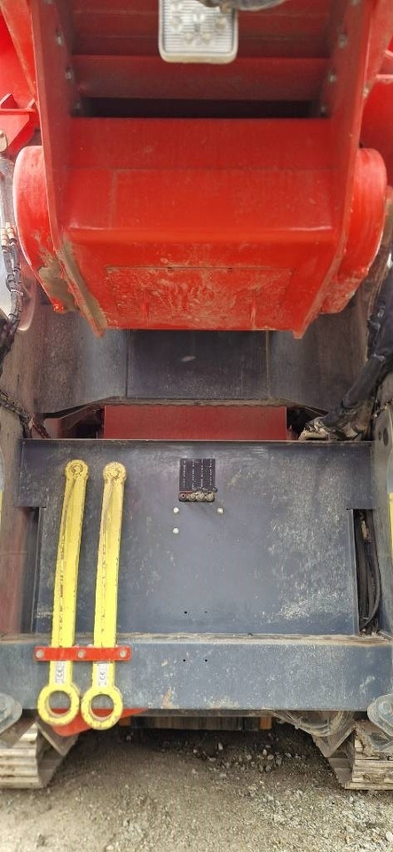 Sandvik QJ 241 - Мобильная дробилка: фото 5 Sandvik QJ 241 - Мобильная дробилка: фото 5