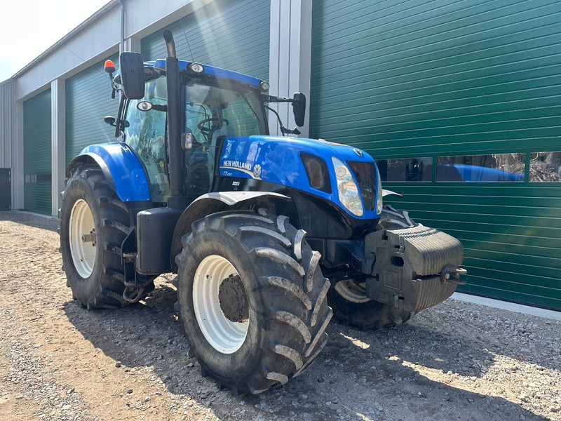 New Holland T7.250 Power Command - Трактор: фото 2 New Holland T7.250 Power Command - Трактор: фото 2