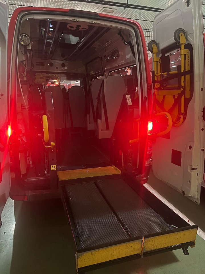 MERCEDES BENZ AMBULANCE FOR REDUCED MOBILITY PERSONS Sprinter 313 CDI(15 units) - Машина скорой помощи: фото 5 MERCEDES BENZ AMBULANCE FOR REDUCED MOBILITY PERSONS Sprinter 313 CDI(15 units) - Машина скорой помощи: фото 5
