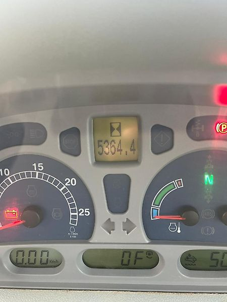 Трактор New Holland T7.315: фото 7