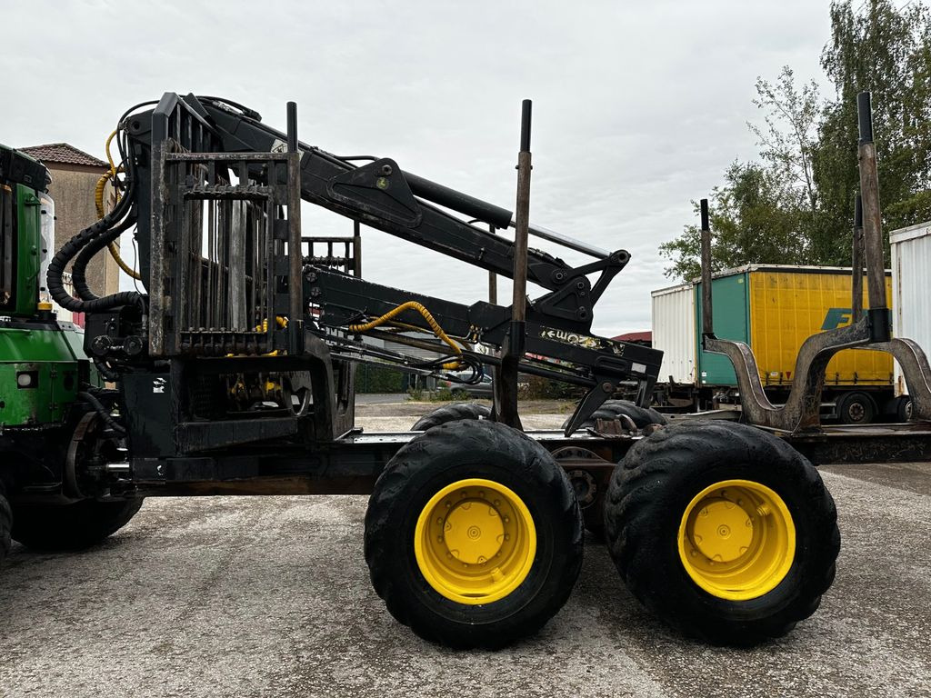 John Deere 1210E 10m CF710 KRAN - Форвардер: фото 4 John Deere 1210E 10m CF710 KRAN - Форвардер: фото 4