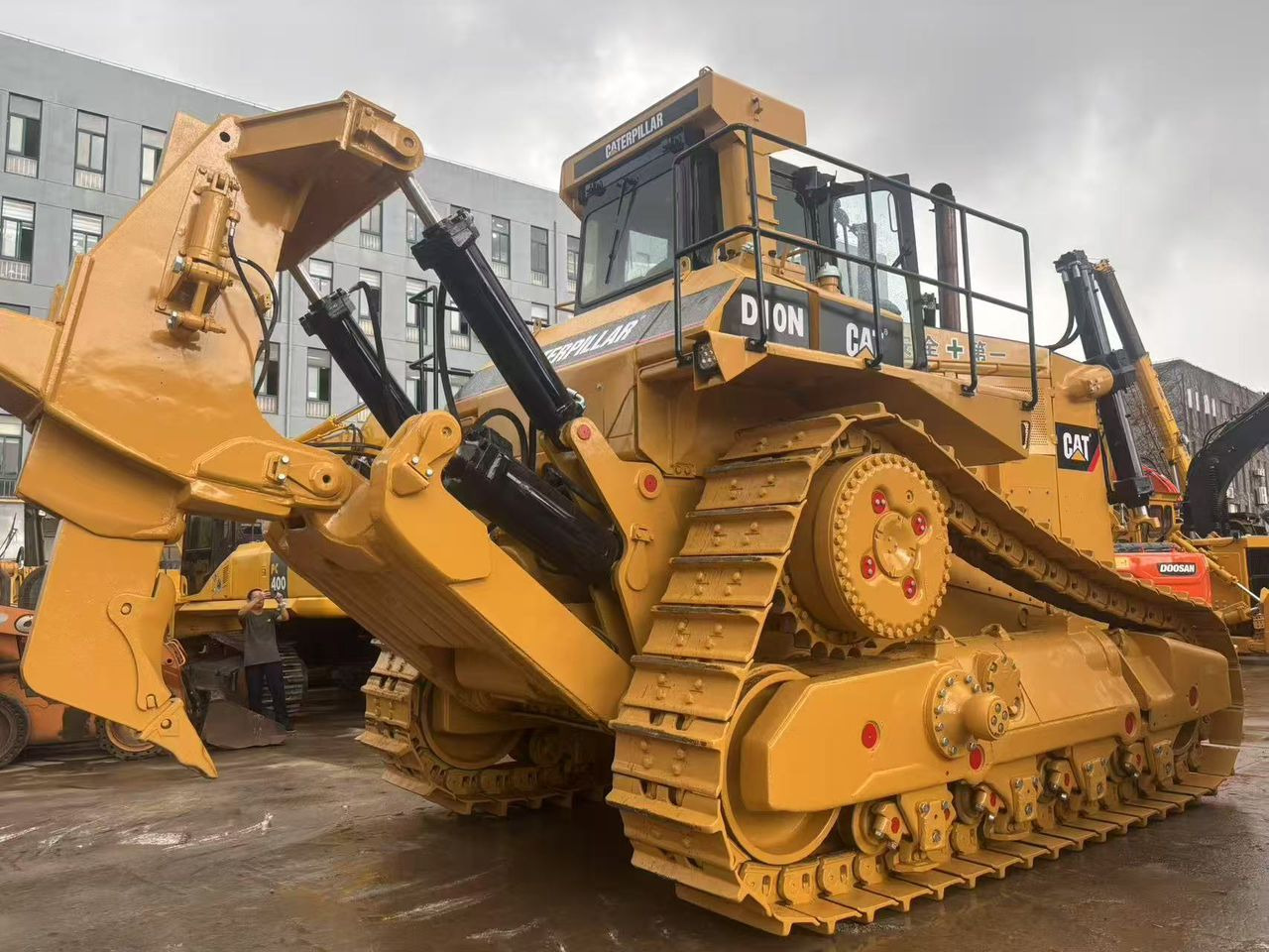 Caterpillar CAT CAT D10N D9R D8R D8N D8T D7G D7R D6G D6R D5K D4C Used Bulldozer Dozer - Бульдозер: фото 5 Caterpillar CAT CAT D10N D9R D8R D8N D8T D7G D7R D6G D6R D5K D4C Used Bulldozer Dozer - Бульдозер: фото 5