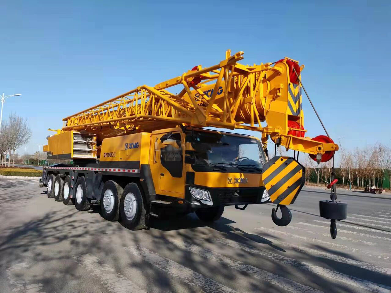 XCMG 100 Ton Used Truck Crane QY100K-II with High Quality for Sale - Мобильный кран: фото 2 XCMG 100 Ton Used Truck Crane QY100K-II with High Quality for Sale - Мобильный кран: фото 2