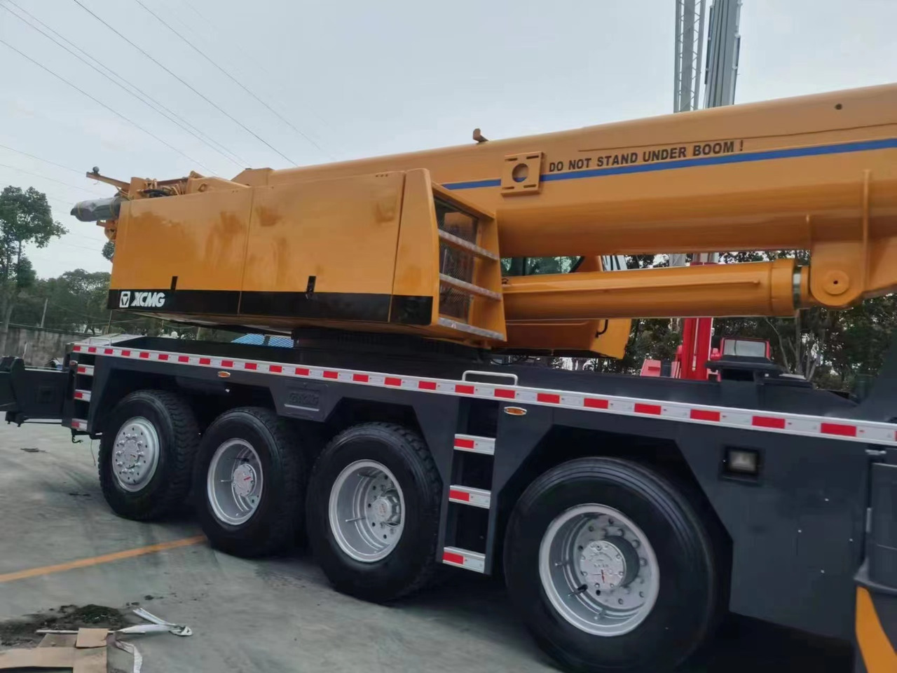 Мобильный кран XCMG Truck Crane XCMG QY100K QY100K-II Telescopic Boom 100 Ton in Hight Quality for Sale: фото 13 Мобильный кран XCMG Truck Crane XCMG QY100K QY100K-II Telescopic Boom 100 Ton in Hight Quality for Sale: фото 13