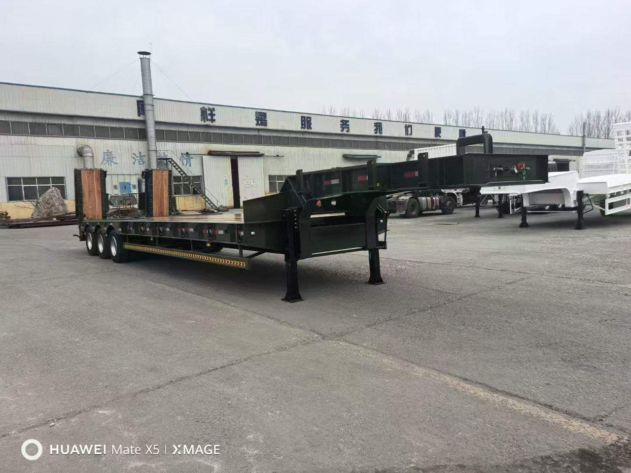 Новый Низкорамный полуприцеп ZHICHENG Semi Flat Bed Low Bed in New or Used with 3 Axles 4 Axles: фото 17