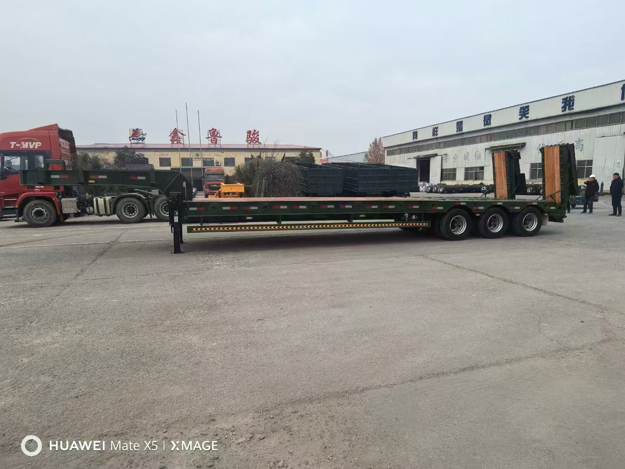 Новый Низкорамный полуприцеп ZHICHENG Semi Flat Bed Low Bed in New or Used with 3 Axles 4 Axles: фото 18