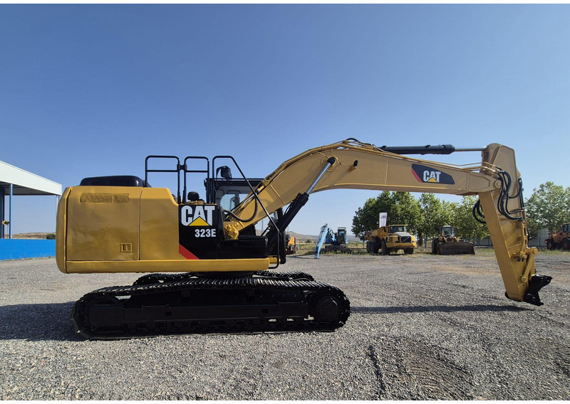 Caterpillar 323ELN - Гусеничный экскаватор: фото 2 Caterpillar 323ELN - Гусеничный экскаватор: фото 2