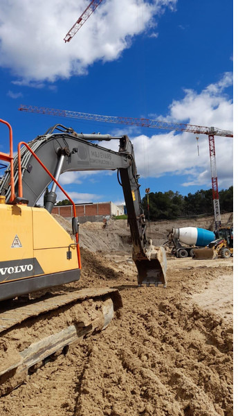Volvo EC220EL - Гусеничный экскаватор: фото 4 Volvo EC220EL - Гусеничный экскаватор: фото 4