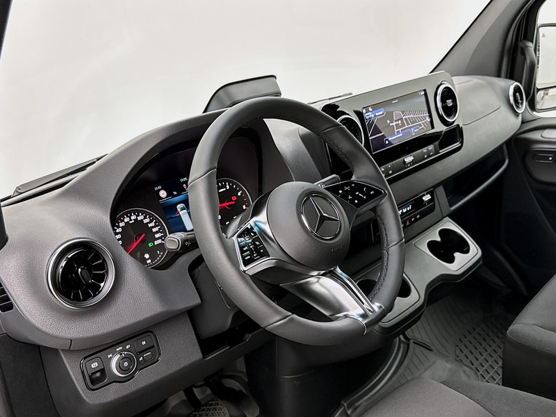 Mercedes-Benz Sprinter 317 1.9 CDI L4 Pro 3.5t trekhaak Navigatie Betimmering Parkeerpakket Stoel en stuurverwarming - Цельнометаллический фургон: фото 5 Mercedes-Benz Sprinter 317 1.9 CDI L4 Pro 3.5t trekhaak Navigatie Betimmering Parkeerpakket Stoel en stuurverwarming - Цельнометаллический фургон: фото 5