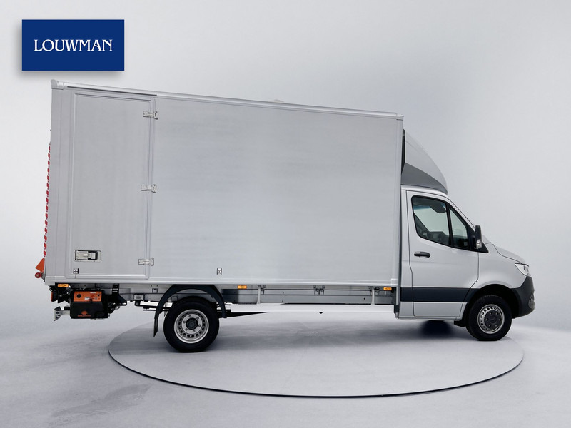 Mercedes-Benz Sprinter 517 1.9 CDI Bakwagen Meubelbak 1000KG Laadklep Apple Carplay/Android Auto Cruise Control - Малотоннажный фургон: фото 3 Mercedes-Benz Sprinter 517 1.9 CDI Bakwagen Meubelbak 1000KG Laadklep Apple Carplay/Android Auto Cruise Control - Малотоннажный фургон: фото 3