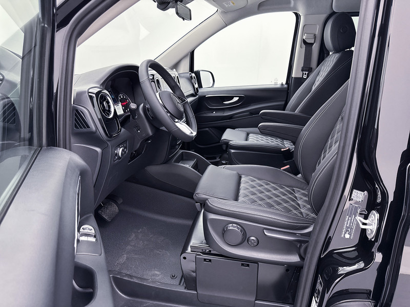 Легковой фургон, Грузопассажирский фургон Mercedes-Benz Vito 119 CDI L3 DC *Edition* Leder Dubbel cabine 19"inch AMG Black-Pack Extra Lang Dubbele Schuifdeur Multibeam LED Trekhaak Achterui: фото 7