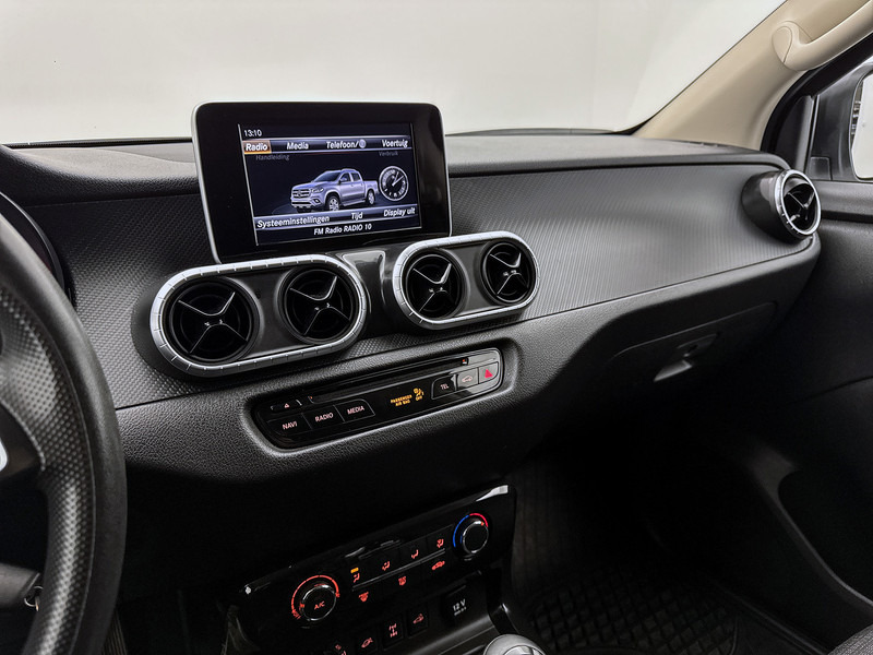 Mercedes-Benz X-Klasse 220 d 4-MATIC Pure Roll-cover 3.5t trekhaak Camera Stoelverwarming - Пикап: фото 5 Mercedes-Benz X-Klasse 220 d 4-MATIC Pure Roll-cover 3.5t trekhaak Camera Stoelverwarming - Пикап: фото 5