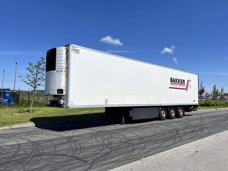 Kögel 3 - assige koeloplegger Carrier vector 1550 - Полуприцеп-рефрижератор: фото 1 Kögel 3 - assige koeloplegger Carrier vector 1550 - Полуприцеп-рефрижератор: фото 1