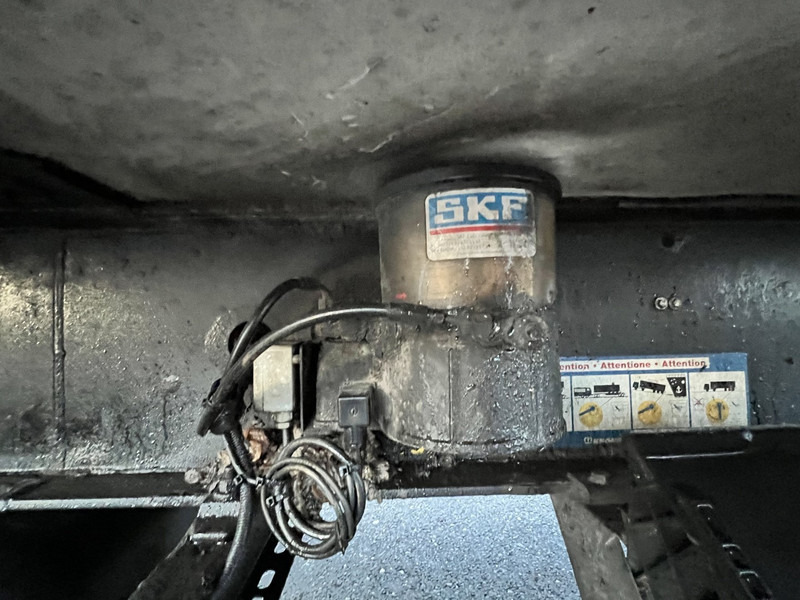 Полуприцеп-рефрижератор Krone 2- Assige Koeltrailer Carrier / laadklep / stuuras tridec: фото 13