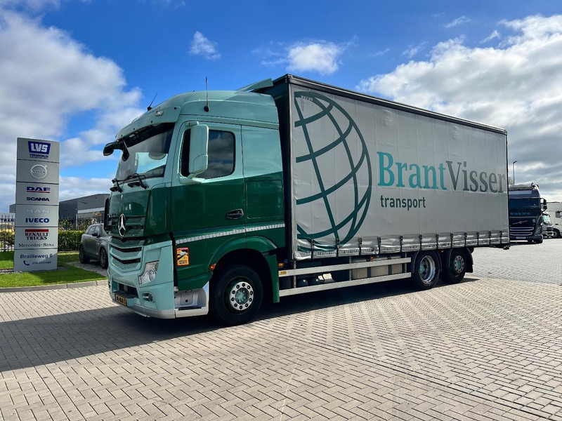 Mercedes-Benz Actros 2745 6x2 bakwagen Schuifzeilen/ Volume - Тентованный грузовик: фото 1 Mercedes-Benz Actros 2745 6x2 bakwagen Schuifzeilen/ Volume - Тентованный грузовик: фото 1