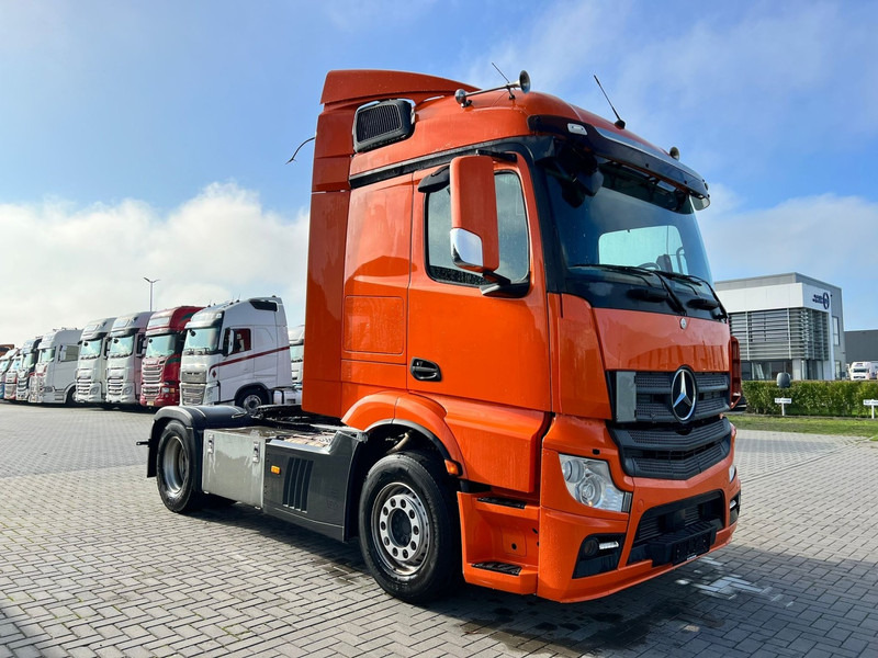 Mercedes-Benz Actros 1836 4x2 trekker - Тягач: фото 3 Mercedes-Benz Actros 1836 4x2 trekker - Тягач: фото 3