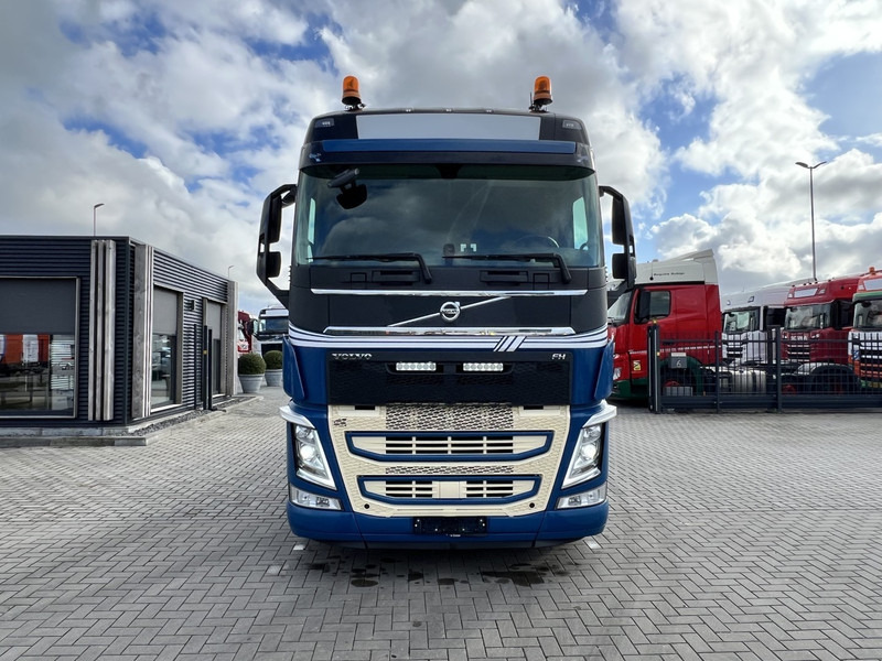 Volvo FH 500 6x2 vla trekker 693535Km - Тягач: фото 2 Volvo FH 500 6x2 vla trekker 693535Km - Тягач: фото 2