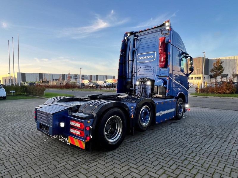 Volvo FH 500 6x2 vla trekker Globetrotter XL / Full Air / Stanclima / ADR EX/II, EX/III, AT, FL - Тягач: фото 5 Volvo FH 500 6x2 vla trekker Globetrotter XL / Full Air / Stanclima / ADR EX/II, EX/III, AT, FL - Тягач: фото 5