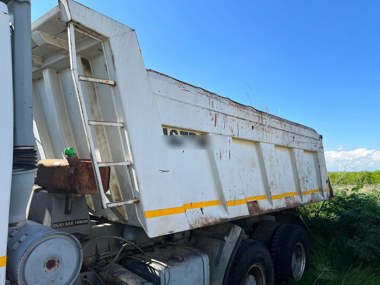 Astra BM 305 FT F1100 6X4 TRAKKER INDUSTRIAL - Самосвал: фото 5 Astra BM 305 FT F1100 6X4 TRAKKER INDUSTRIAL - Самосвал: фото 5